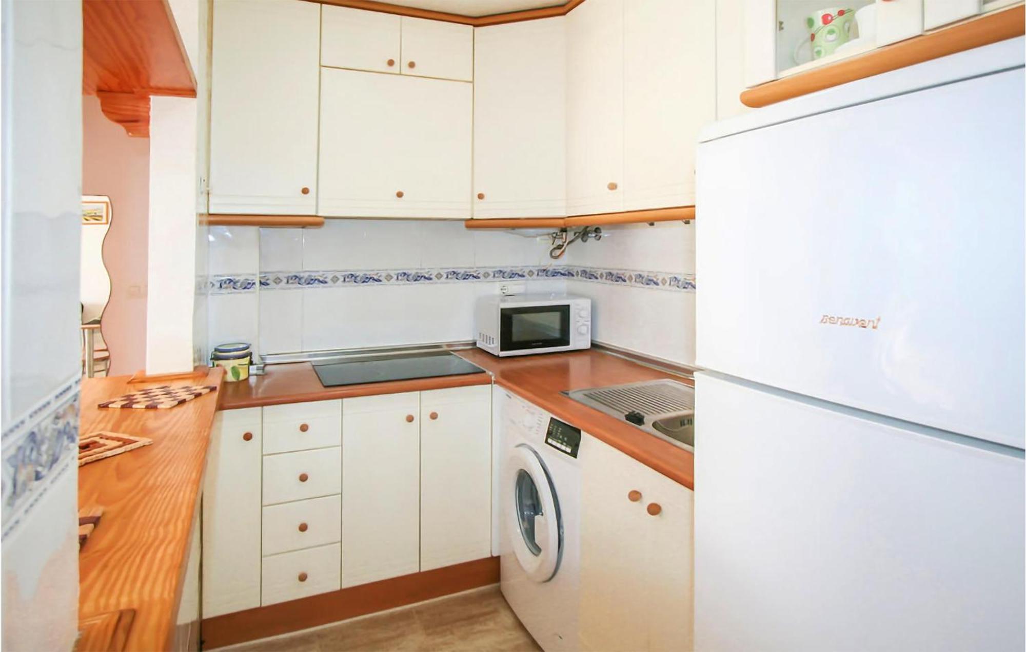 1 Bedroom Nice Apartment In Los Arenales Del Sol Exterior photo